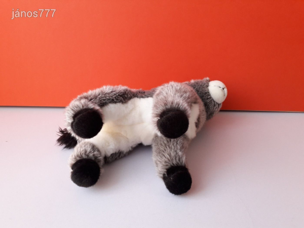 Eredeti Uni Toys SZAMÁR kabala figura ! 30 cm-es plüss CSACSI ! EXTRA ! ÉLETHŰ !!