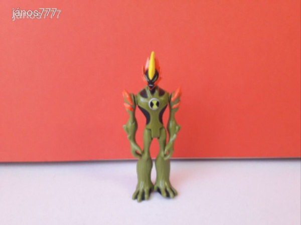 Eredeti BEN 10 szörny akciófigura !! 11cm !! B10