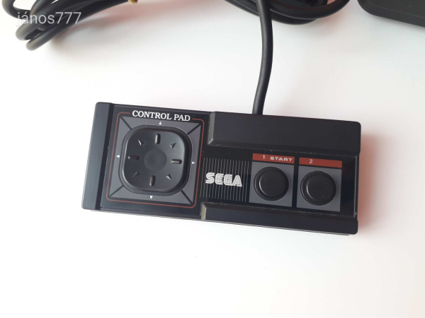 Eredeti SEGA Master System II konzol gép + kiegészítők 2 játékkal !!!