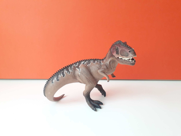 Eredeti Schleich Giganotosaurus dinoszaurusz állatfigura ! 22x16cm ! 2014-es kiadás ! Schleich 15010