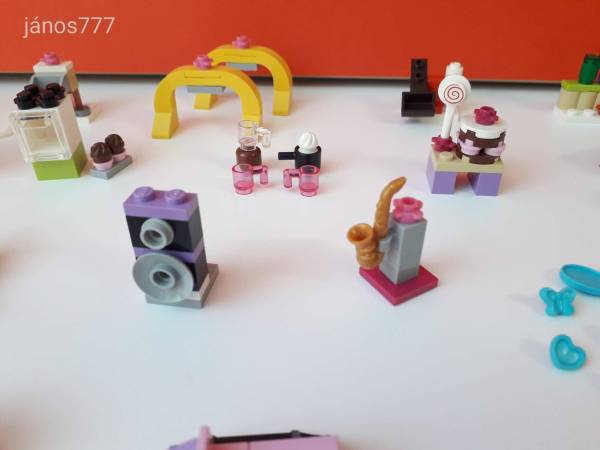 Eredeti LEGO Friends Adventi naptár 2015 készlet ! LEGO 41102