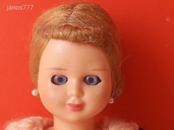 Eredeti olasz BABA retro vintage régi baba 17 cm-es pislogós baba ! EXTRA ! Made in Italy
