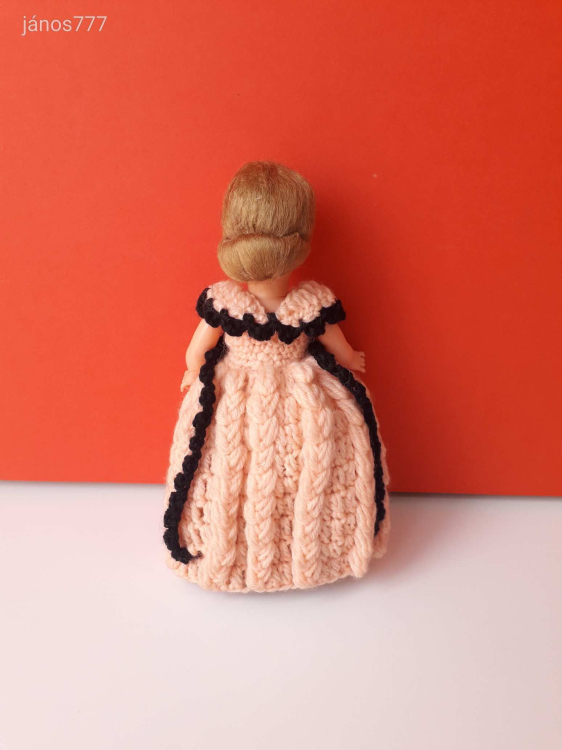 Eredeti olasz BABA retro vintage régi baba 17 cm-es pislogós baba ! EXTRA ! Made in Italy