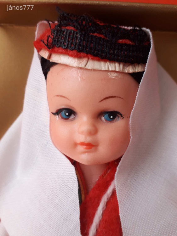 NÉPVISELETI BABA retro régi baba népviseletben 18 cm-es baba ! EXTRA
