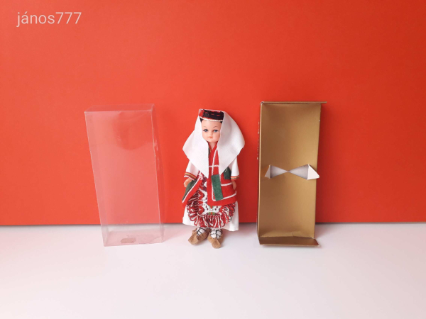 NÉPVISELETI BABA retro régi baba népviseletben 18 cm-es baba ! EXTRA