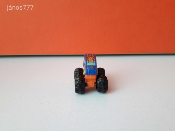 Eredeti Mattel Hot Wheels mini Monster Truck fém kisautó !! 4x3cm