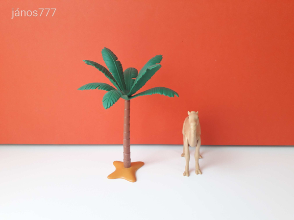 Playmobil teve állatfigura + pálmafa