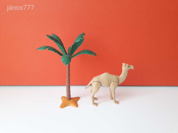 Playmobil teve állatfigura + pálmafa