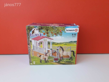 Schleich Istálló arab telivérrel ló csikó készlet ! Eredeti Schleich 42369