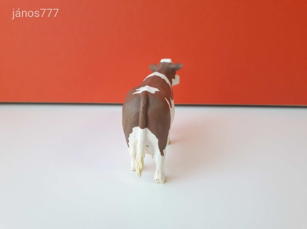 Schleich Szimentáli tehén állatfigura !! 13x8cm ! 2015-ös kiadás ! Eredeti Schleich 13801