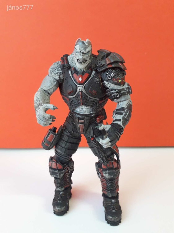 NECA 2008 Gears of War Cyclops Locust Drone akciófigura ! 18cm