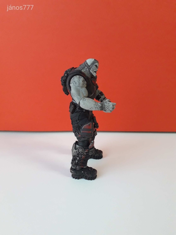 NECA 2008 Gears of War Cyclops Locust Drone akciófigura ! 18cm