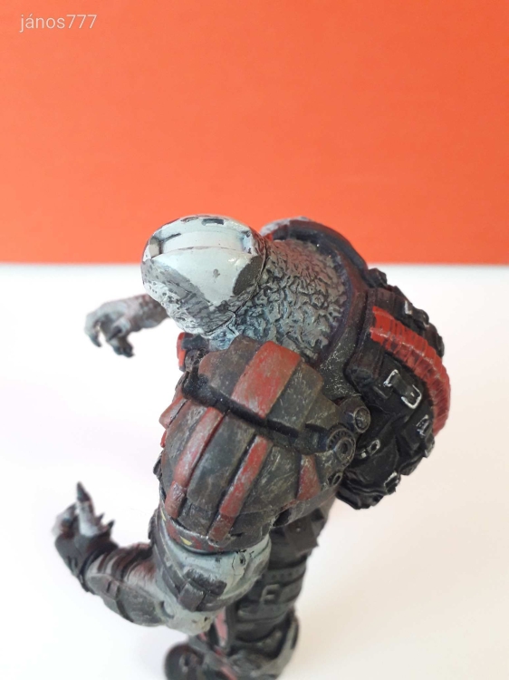 NECA 2008 Gears of War Cyclops Locust Drone akciófigura ! 18cm